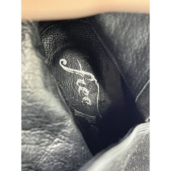 Free People Size 40 EU 10 US Black Suede Slouch Ankle Pointed Toe Skinny Heel - Picture 13 of 13
